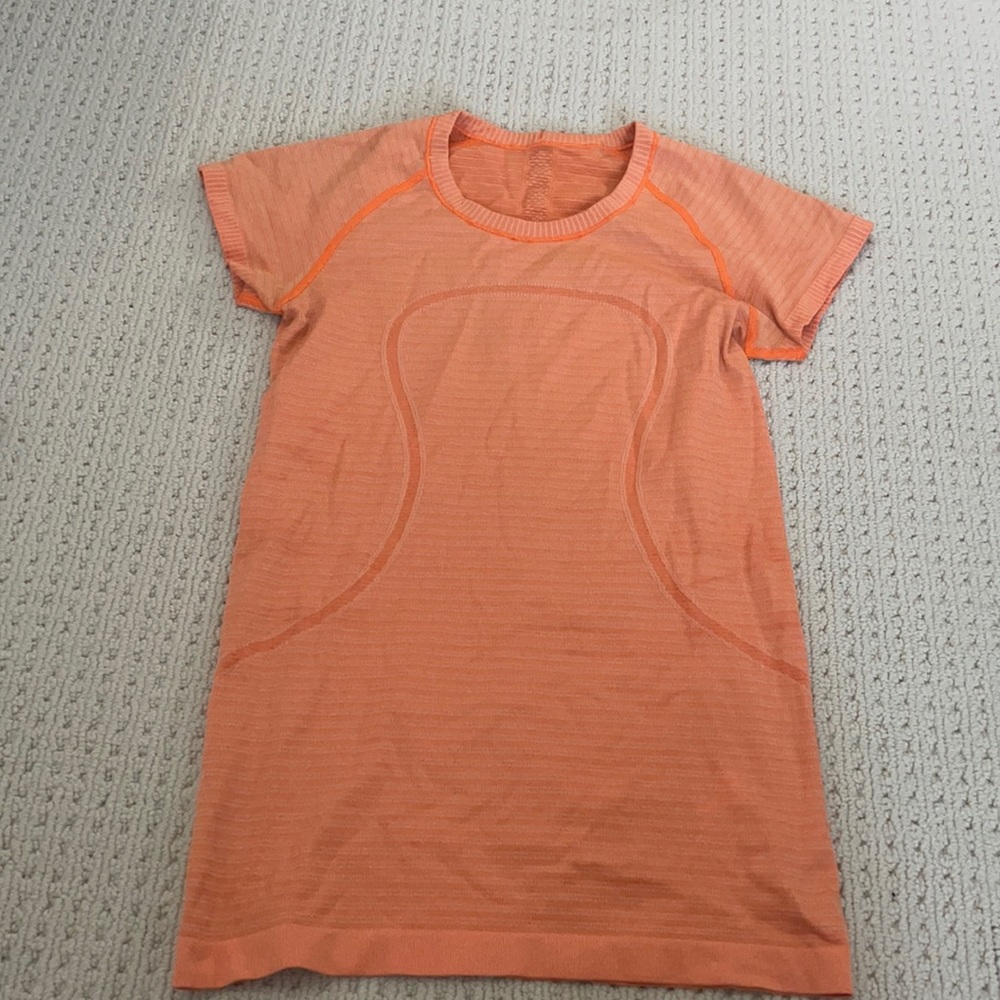 Lulu Lemon Tech Short Sleeve